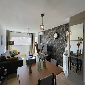 Appartement T2 Balcon Vers Port Et Plages, Toulon